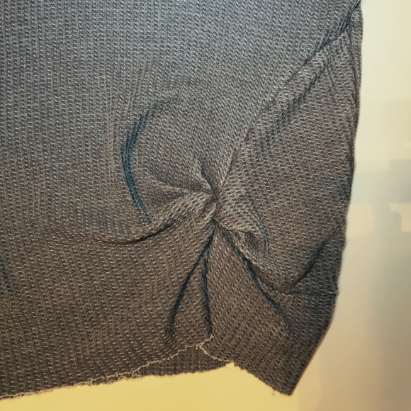 Vanilla Star Waffle Knit Tie Knot Front Top Medium - Picture 9 of 11